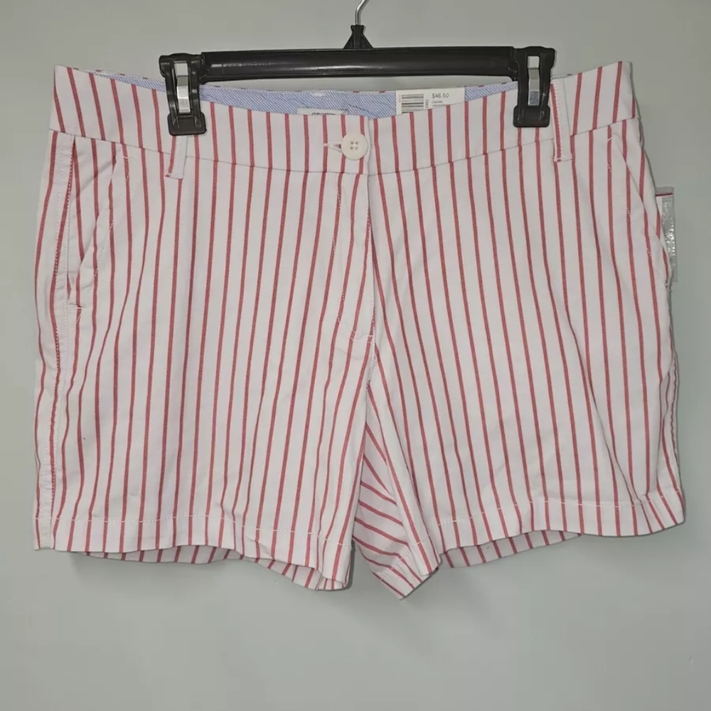NWT Crown & Ivy Caroline Shorts